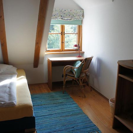 Hotel Schwarzer Adler Erlangen Szoba fotó