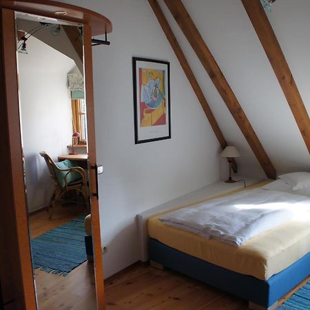 Hotel Schwarzer Adler Erlangen Szoba fotó