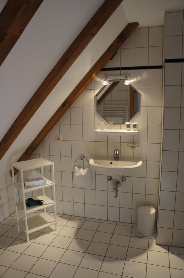 Hotel Schwarzer Adler Erlangen Kültér fotó